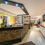 卡塞尔维尔姆托尔生态酒店 酒店 3*