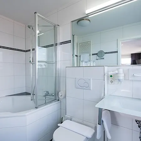 Biohotel Wilhelmshoeher Tor كاسيل