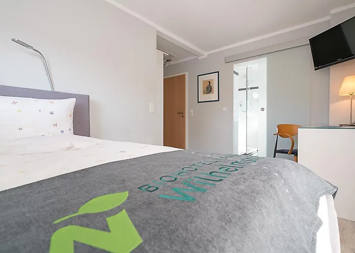 Biohotel Wilhelmshöher Tor 3*